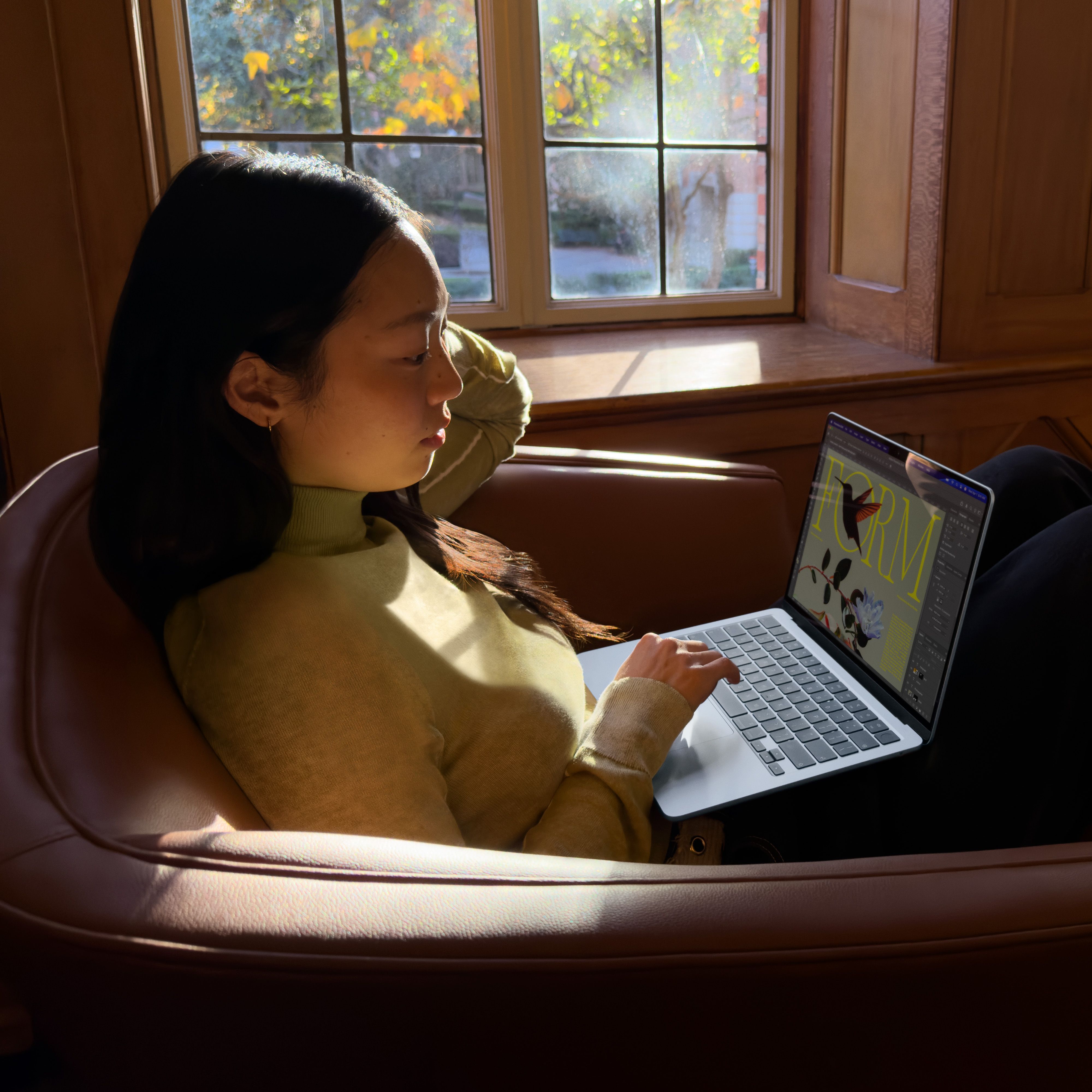 MacBook Air 13" 10-Core CPU 10-Core GPU M5 24GB 4TB - Starlight image 7